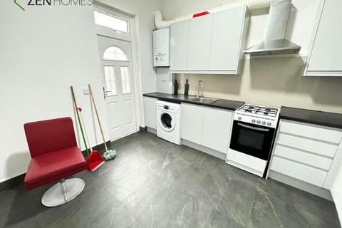 2 bedroom flat to rent - London N8