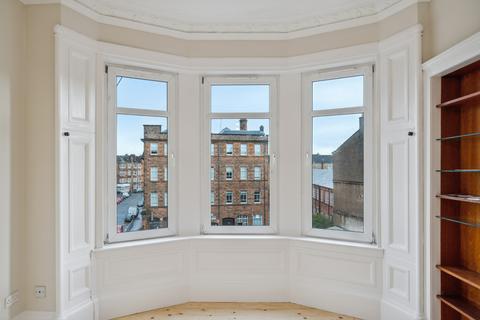 2 bedroom flat for sale - Prince Edward Street, Flat 3/2, Queens Park, Glasgow, G42 8LU