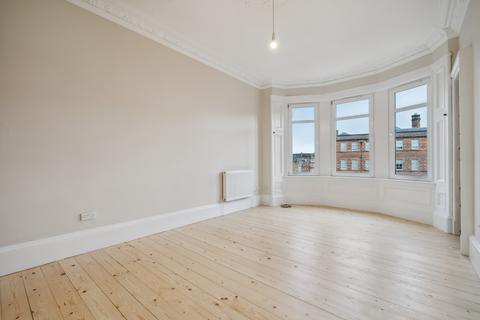 2 bedroom flat for sale - Prince Edward Street, Flat 3/2, Queens Park, Glasgow, G42 8LU