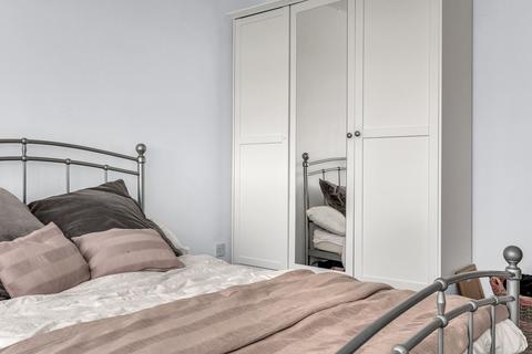 70 Chapelfields, Stanstead Abbotts, Ware, SG12 8HX
