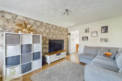 2 bedroom terraced house for sale, St. Albans Road, Strood, Rochester ME2 2RT