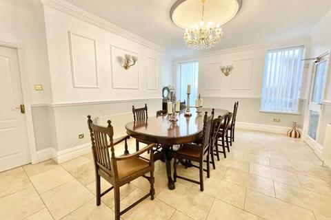 384 Promenade, Blackpool, FY1 2LB