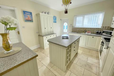 384 Promenade, Blackpool, FY1 2LB