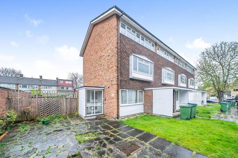 119 Eltham Road, London, SE12 8UG