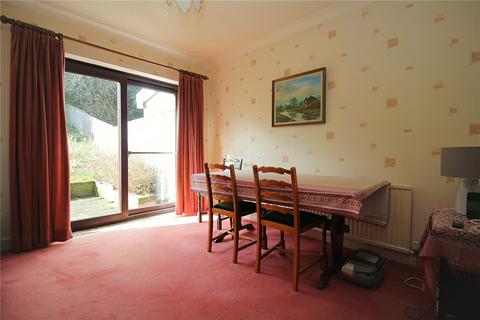79 Windermere Road, Bradford, BD7 4BB
