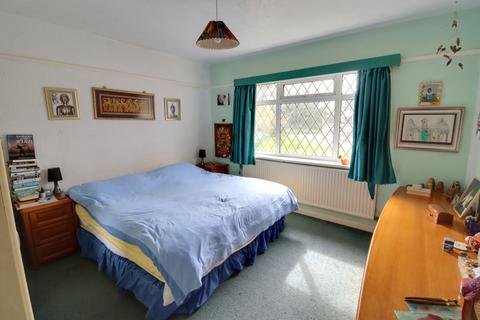4 bedroom detached bungalow for sale, WOODSTOCK AVENUE, HORNDEAN