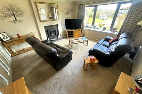 3 bedroom bungalow for sale - Lochview Grove, Forres, Morayshire
