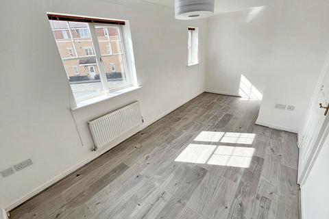 2 bedroom flat for sale, Hillbrook Crescent, Ingleby Barwick, Stockton-on-Tees, Durham, TS17 5BN