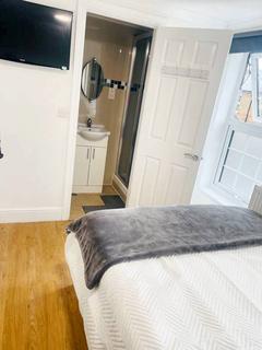 1 bedroom in a house share to rent, West Drayton UB7