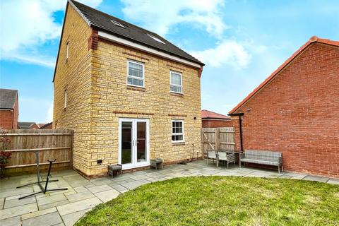 4 bedroom detached house for sale - Cody Close, Westbury