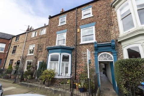 5 bedroom townhouse for sale, College Square, Stokesley TS9