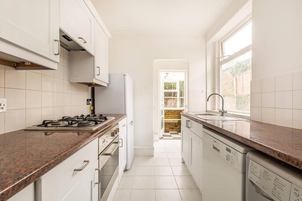 New Road, Ham, Richmond, TW10 2 bed house for sale £925,000