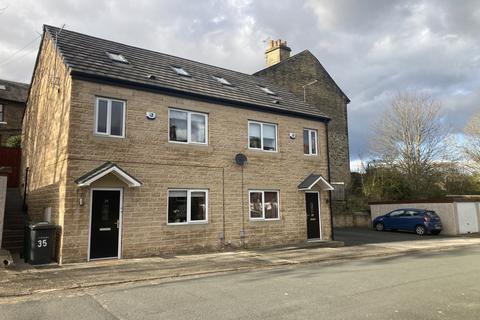 3 bedroom semi-detached house for sale - Norwood Place, Shipley, West Yorkshire