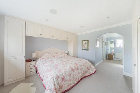 4 bedroom detached house for sale, Redwing Gardens, West Byfleet, KT14