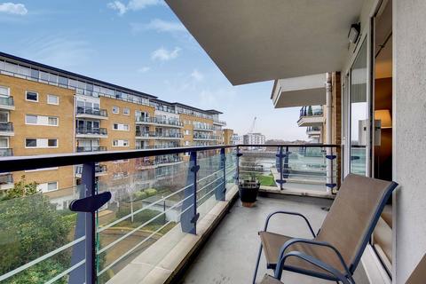 2 bedroom flat to rent - Smugglers Way, Wandsworth, London, SW18