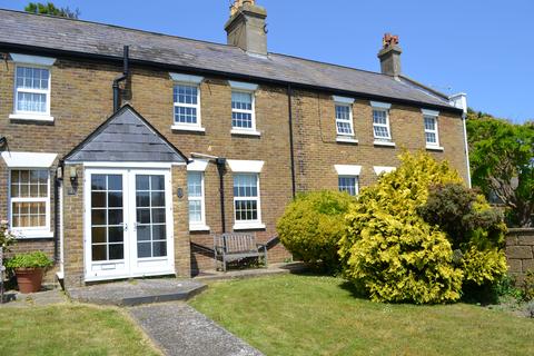 2 bedroom cottage for sale, Kingsdown CT14