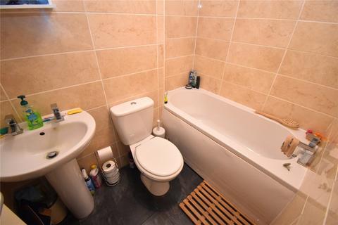 Studio for sale, Frobisher Road, Erith