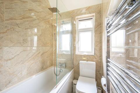 32 Botha Road, London, E13 8PQ
