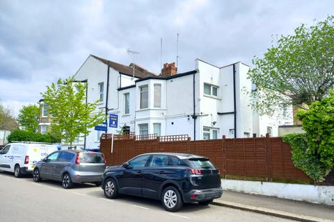 1 bedroom flat for sale, Garrick Road, London NW9