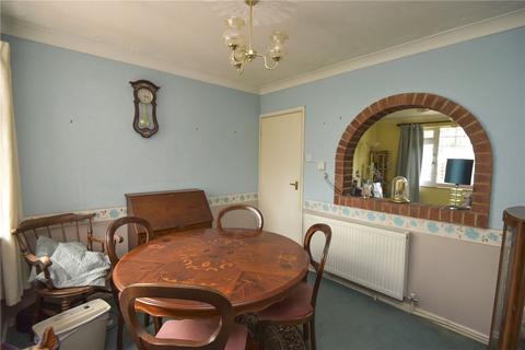 2 bedroom bungalow for sale - Marianne Road, Colehill, Wimborne, Dorset, BH21