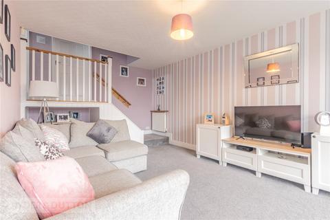 44 Carr House Road, Springhead, Oldham, OL4 4NW