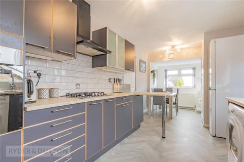 44 Carr House Road, Springhead, Oldham, OL4 4NW