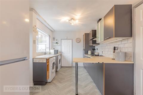 44 Carr House Road, Springhead, Oldham, OL4 4NW