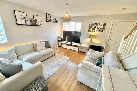 6 Cambridge Close, Staining, Blackpool, FY3 0ES