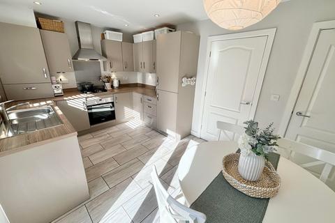 6 Cambridge Close, Staining, Blackpool, FY3 0ES