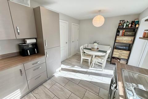 6 Cambridge Close, Staining, Blackpool, FY3 0ES