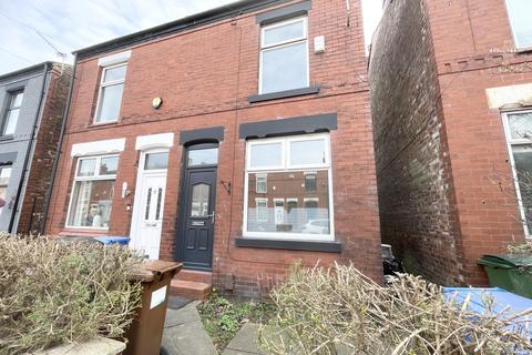 2 bedroom semi-detached house to rent - Petersburg Road, Stockport, Cheshire, SK3