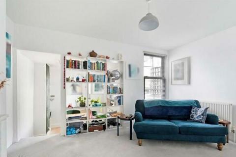2 bedroom flat for sale - 154B Ewell Road, Surbiton, Surrey, KT6 6HE