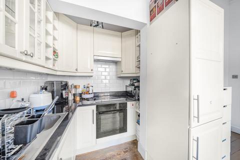 2 bedroom flat for sale - Brondesbury Villas, Queens Park