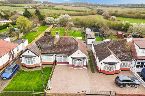 2 bedroom semi-detached bungalow for sale - North Weald, Epping CM16