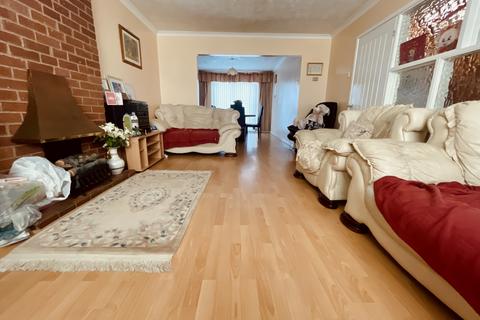 undefined, Grove Park Avenue, Liverpool L12
