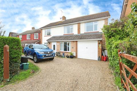 4 bedroom detached house for sale, Beverley Avenue, West Mersea, Colchester, CO5