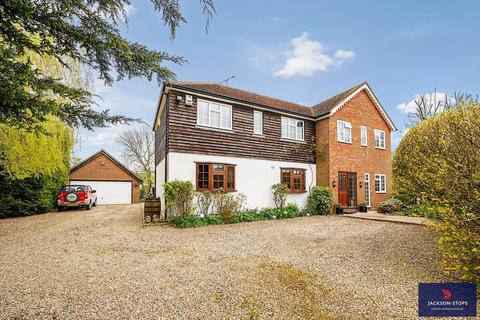 4 bedroom detached house for sale, High Street, Tingrith, Bedfordshire, MK17