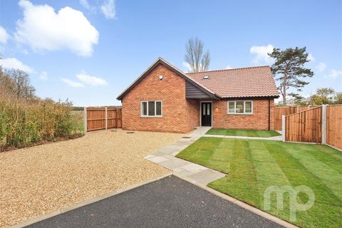 3 bedroom detached bungalow for sale, Greenwood Drive, Norwich  NR10