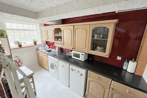 2 bedroom terraced house for sale, Woodgarth, Eston, Middlesbrough, North Yorkshire, TS6 0QT