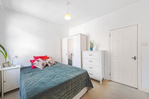 1 bedroom flat for sale - St Andrews Road, Willesden, NW10