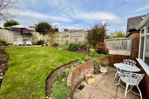 29 Wenger Crescent, Stoke-on-trent, ST4 8LD