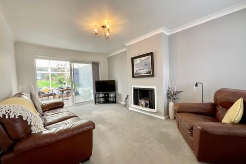 29 Wenger Crescent, Stoke-on-trent, ST4 8LD