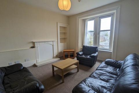 3 bedroom flat to rent, 16E Forebank Road, ,