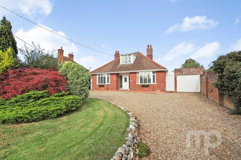 4 bedroom detached bungalow for sale, Chapel Lane, Wymondham NR18