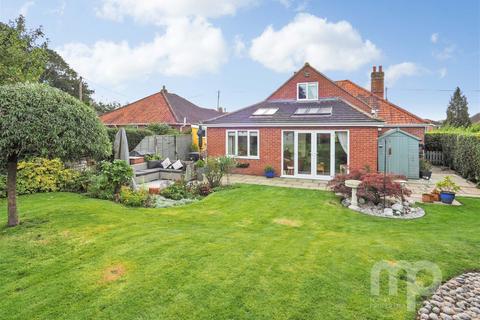 4 bedroom detached bungalow for sale, Chapel Lane, Wymondham NR18