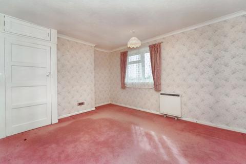 3 bedroom semi-detached house for sale, 10 Foresters Close, Haynes, Bedford, Bedfordshire, MK45 3PR