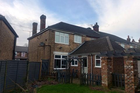 3 bedroom end of terrace house for sale, Chelmsford Avenue, Grimsby, Lincolnshire, DN34
