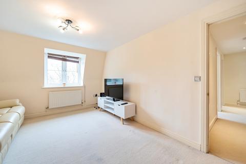 2 bedroom apartment to rent - Manor Way London SE23