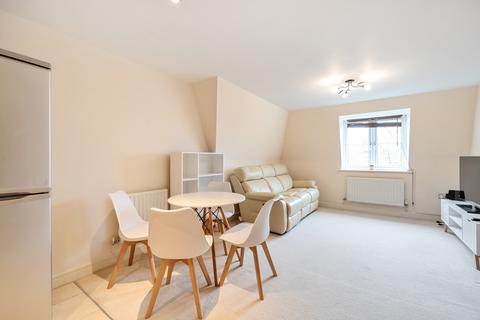 2 bedroom apartment to rent - Manor Way London SE23