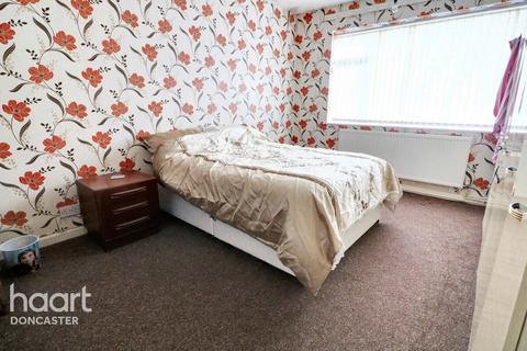 9 Greenleafe Avenue, Wheatley Hills, Doncaster, DN2 5RG